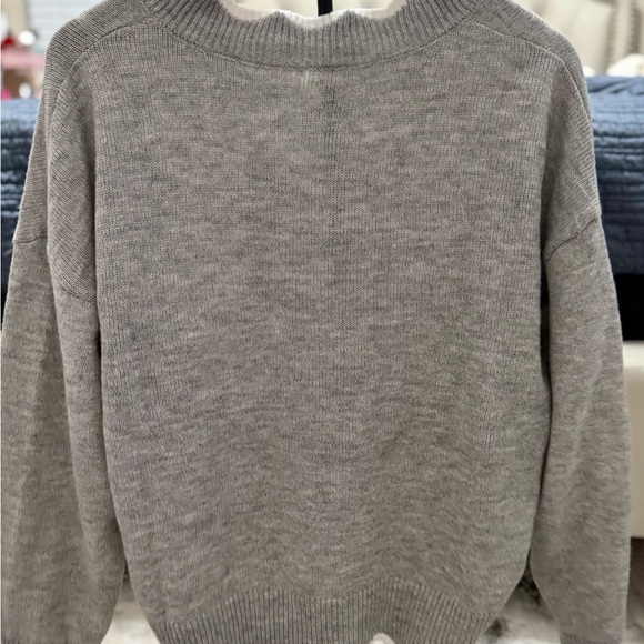 Gray V-Neck Sweater with White Trim - Picture 2 of 3